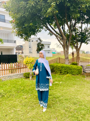 Ghazal – Embroidered Khaddar 2-Piece Set