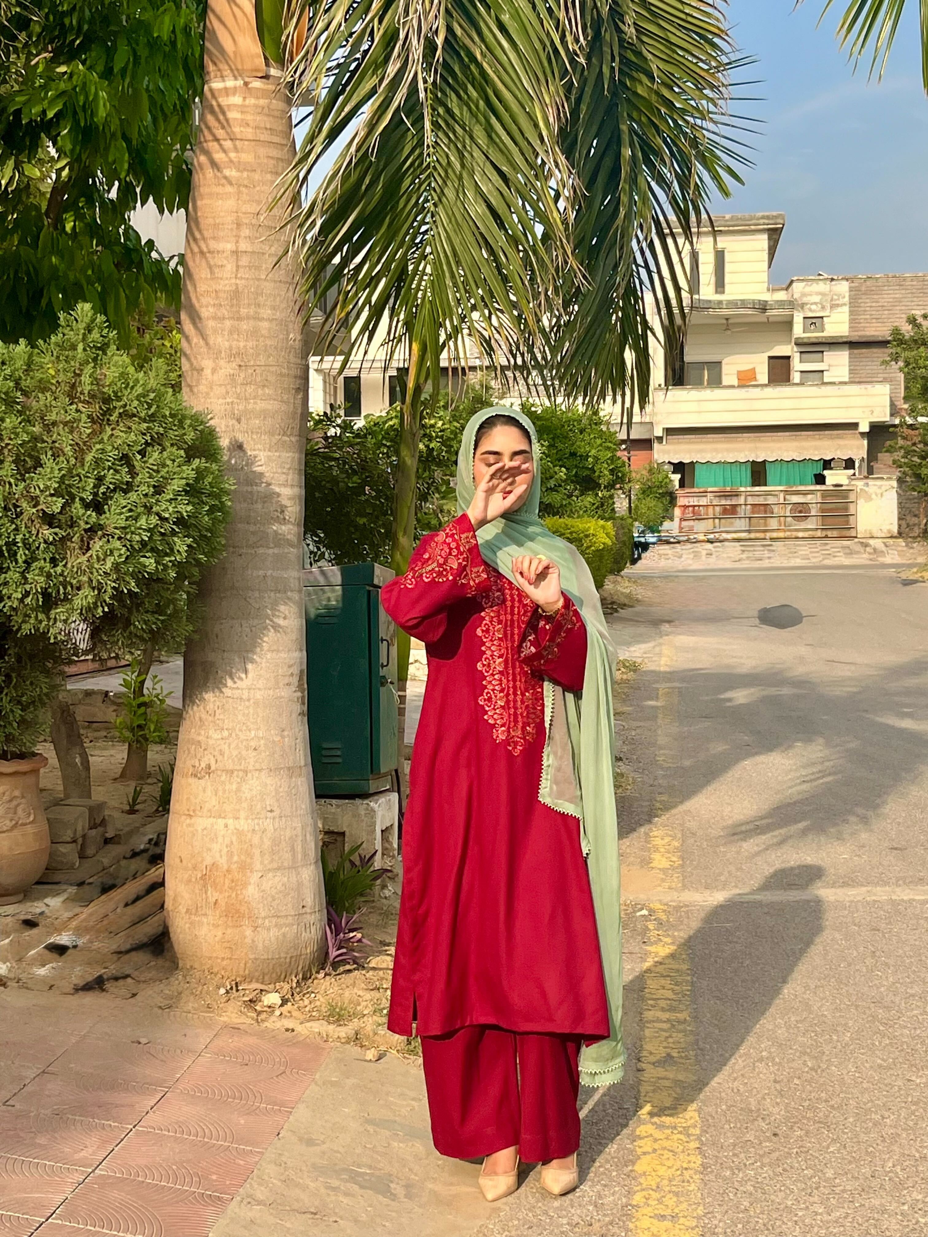 Mehrunisa – Embroidered Marina Two-Piece Set